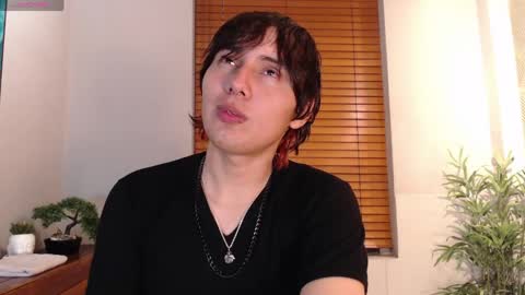 Snapshot of brunodeluca_ chatting on May 13, 8:06 pm Bruno online show from May 13, 8:06 pm