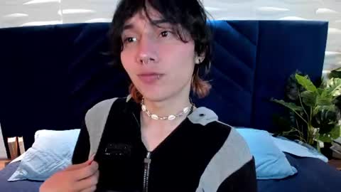 Snapshot of brunodeluca_ chatting on June 29, 1:22 pm Bruno online show from June 29, 1:22 pm