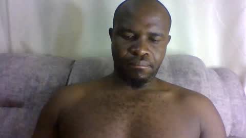 brucedarling online show from April 12, 3:55 am