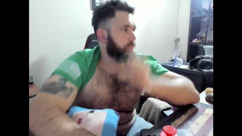 BRUTALMASTER1983 online show from February 9, 7:01 am