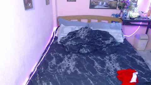 Snapshot of bryan_________ chatting on January 13, 3:17 pm BRYAN JEMY online show from January 13, 3:17 pm