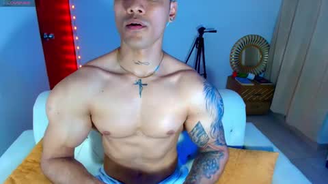 Snapshot of bryan_boy_ chatting on April 26, 1:36 am bryan online show from April 26, 1:36 am