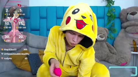 Snapshot of bryan_hotty chatting on February 10, 11:36 am Bryan online show from February 10, 11:36 am