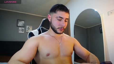 bryan_oficials online show from December 30, 10:45 pm