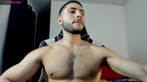 bryan_oficials online show from December 21, 4:52 am