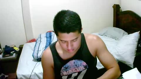 Snapshot of bryanbendy chatting on February 28, 1:15 am bryanbendy online show from February 28, 1:15 am