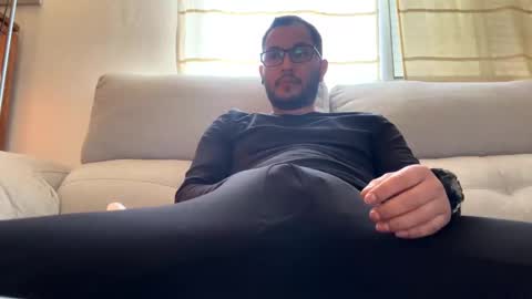 yourteddy online show from December 14, 1:05 pm