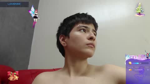 Snapshot of bryce_evans chatting on December 13, 8:15 pm B R Y C E online show from December 13, 8:15 pm