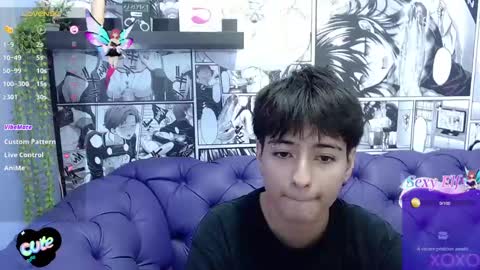 Snapshot of bryce_evans chatting on January 30, 3:51 pm B R Y C E online show from January 30, 3:51 pm