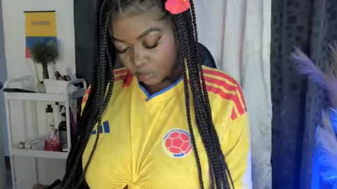 Snapshot of brytany05 chatting on July 20, 9:50 pm hot online show from July 20, 9:50 pm