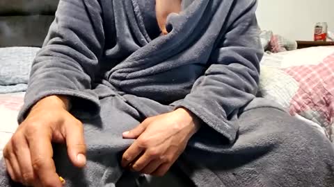 Snapshot of brytown4200 chatting on November 8, 3:29 am brytown4200 online show from November 8, 3:29 am