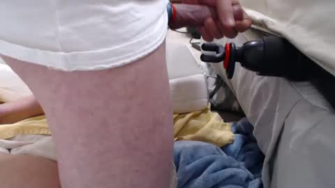 btwnthemattress online show from June 13, 5:38 am