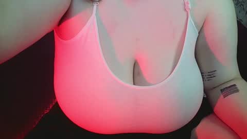 Snapshot of bubble_bambam chatting on January 23, 6:14 pm Nancy 3 online show from January 23, 6:14 pm