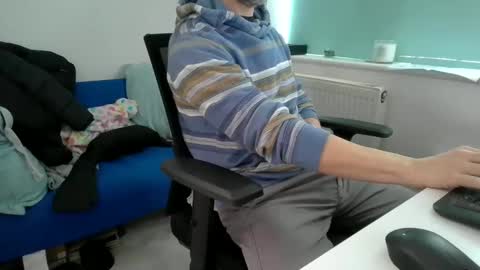 Snapshot of bubblebumdave chatting on February 5, 1:00 pm Bubblebum online show from February 5, 1:00 pm