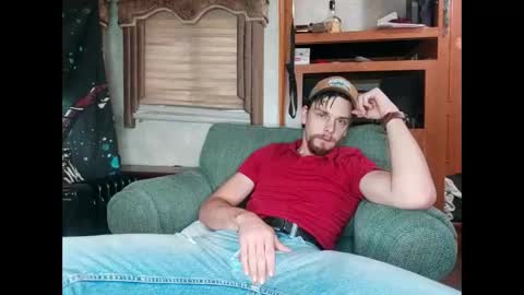 Max  candi online show from May 3, 5:52 pm