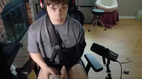 BubblebuttBdn online show from April 20, 6:53 pm