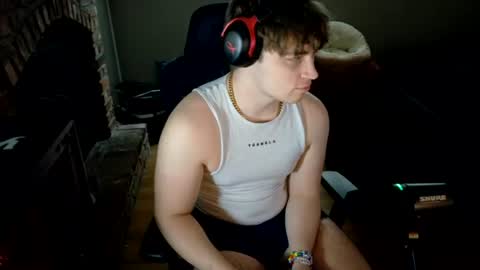 Snapshot of bubblebuttbdn chatting on July 22, 11:51 pm BubblebuttBdn online show from July 22, 11:51 pm
