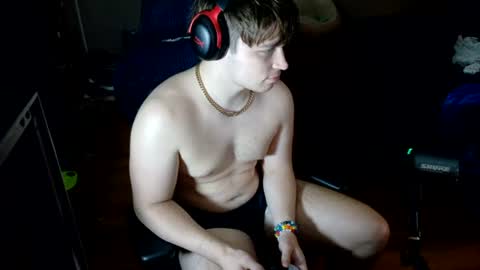 Snapshot of bubblebuttbdn chatting on July 24, 8:34 am BubblebuttBdn online show from July 24, 8:34 am