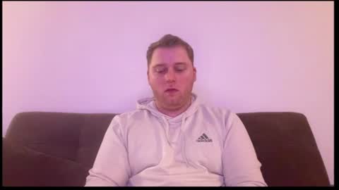 Snapshot of bubblebuttbi96 chatting on August 5, 1:30 am bubblebuttbi96 online show from August 5, 1:30 am