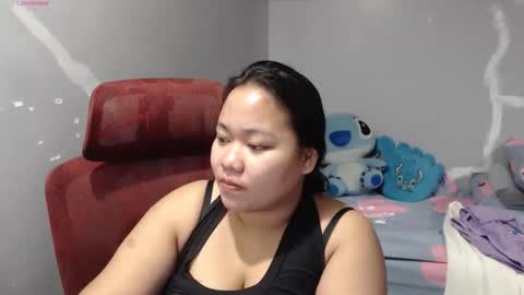 Snapshot of bubblebuttpinay chatting on May 23, 1:26 pm Sunshine online show from May 23, 1:26 pm