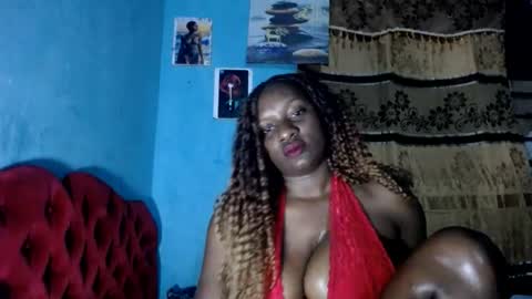 Snapshot of bubblie_bae chatting on July 28, 8:34 pm Bobbie online show from July 28, 8:34 pm