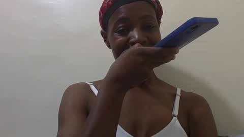 Snapshot of bubbly_jocyce chatting on June 16, 11:46 am talisha online show from June 16, 11:46 am
