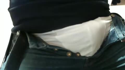 Snapshot of buccia73 chatting on February 12, 5:37 pm Andre73 online show from February 12, 5:37 pm