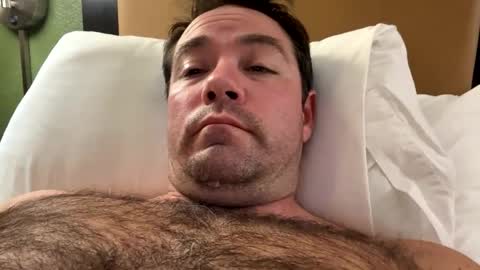 Snapshot of buck255604 chatting on December 31, 2:51 am buck255604 online show from December 31, 2:51 am