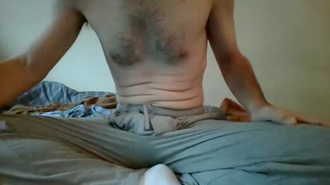 Snapshot of buckeye1990 chatting on September 24, 4:43 pm B online show from September 24, 4:43 pm