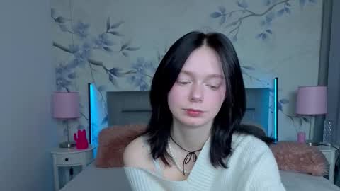 Leona online show from March 2, 10:49 pm