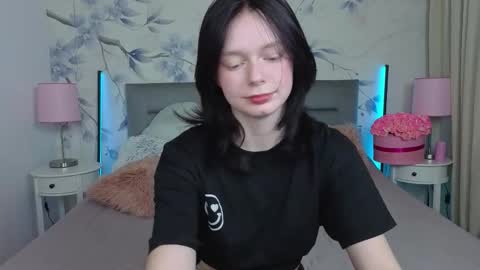 Leona online show from March 21, 10:57 pm