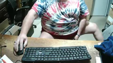 Snapshot of bucku2 chatting on December 12, 11:58 pm Bucku2 online show from December 12, 11:58 pm