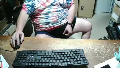 Snapshot of bucku2 chatting on February 3, 11:26 pm Bucku2 online show from February 3, 11:26 pm