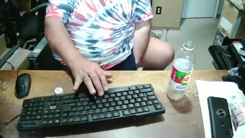 Snapshot of bucku2 chatting on September 12, 8:20 pm Bucku2 online show from September 12, 8:20 pm