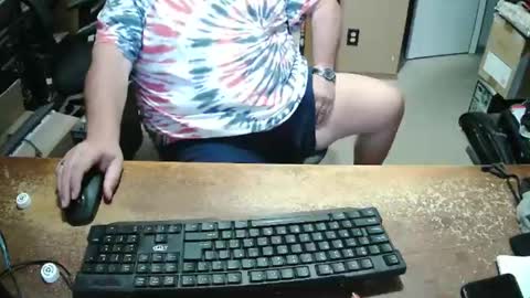 Snapshot of bucku2 chatting on November 9, 2:04 pm Bucku2 online show from November 9, 2:04 pm