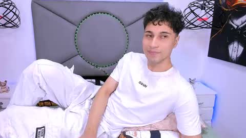 Buddy Whitte online show from April 18, 7:07 pm