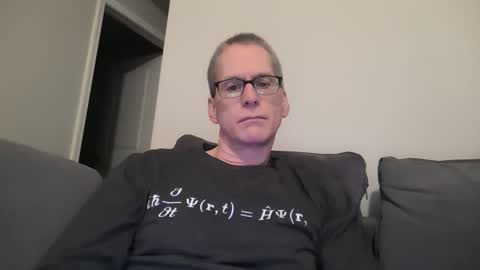 Snapshot of budman004 chatting on January 16, 12:03 am budman004 online show from January 16, 12:03 am