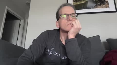 Snapshot of budman004 chatting on April 18, 7:58 pm budman004 online show from April 18, 7:58 pm