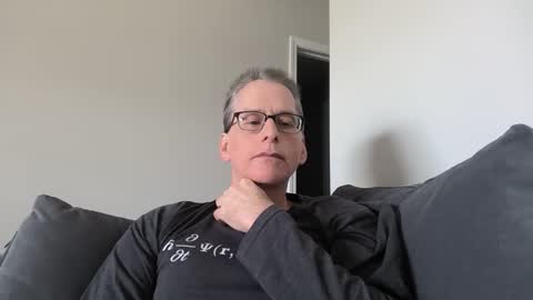 Snapshot of budman004 chatting on April 19, 6:07 pm budman004 online show from April 19, 6:07 pm