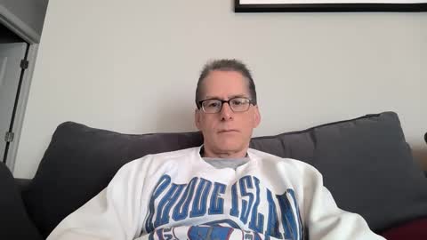 Snapshot of budman004 chatting on April 27, 1:31 pm budman004 online show from April 27, 1:31 pm