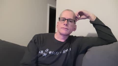 Snapshot of budman004 chatting on May 9, 12:16 am budman004 online show from May 9, 12:16 am