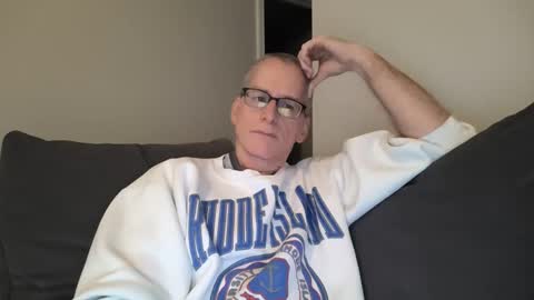 Snapshot of budman004 chatting on May 14, 10:49 pm budman004 online show from May 14, 10:49 pm