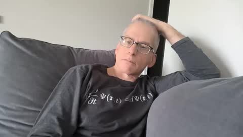 Snapshot of budman004 chatting on May 16, 7:12 pm budman004 online show from May 16, 7:12 pm