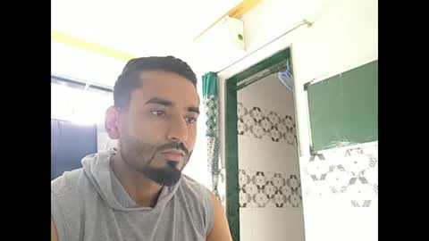 Snapshot of buffmaster_ chatting on July 27, 7:37 am buffmaster_ online show from July 27, 7:37 am