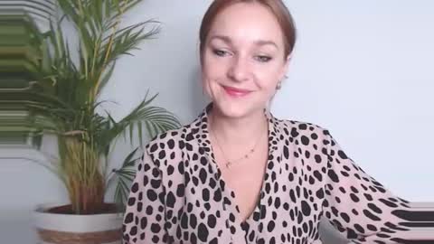 Buffy online show from November 13, 6:56 am