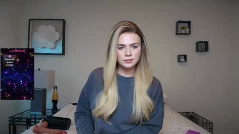 buitifulblonde online show from March 18, 12:41 pm