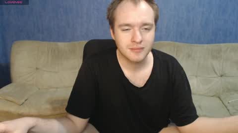 Snapshot of bull_cock_ chatting on April 19, 10:45 pm Eva 22 and Anton 24 PVT IS OPENED 60min online show from April 19, 10:45 pm