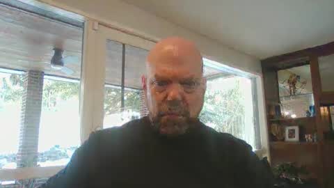 Snapshot of bulldog302w chatting on February 1, 7:12 pm bulldog302w online show from February 1, 7:12 pm