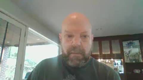 Snapshot of bulldog302w chatting on April 1, 12:28 pm bulldog302w online show from April 1, 12:28 pm