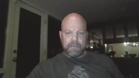 Snapshot of bulldog302w chatting on July 13, 2:03 am bulldog302w online show from July 13, 2:03 am